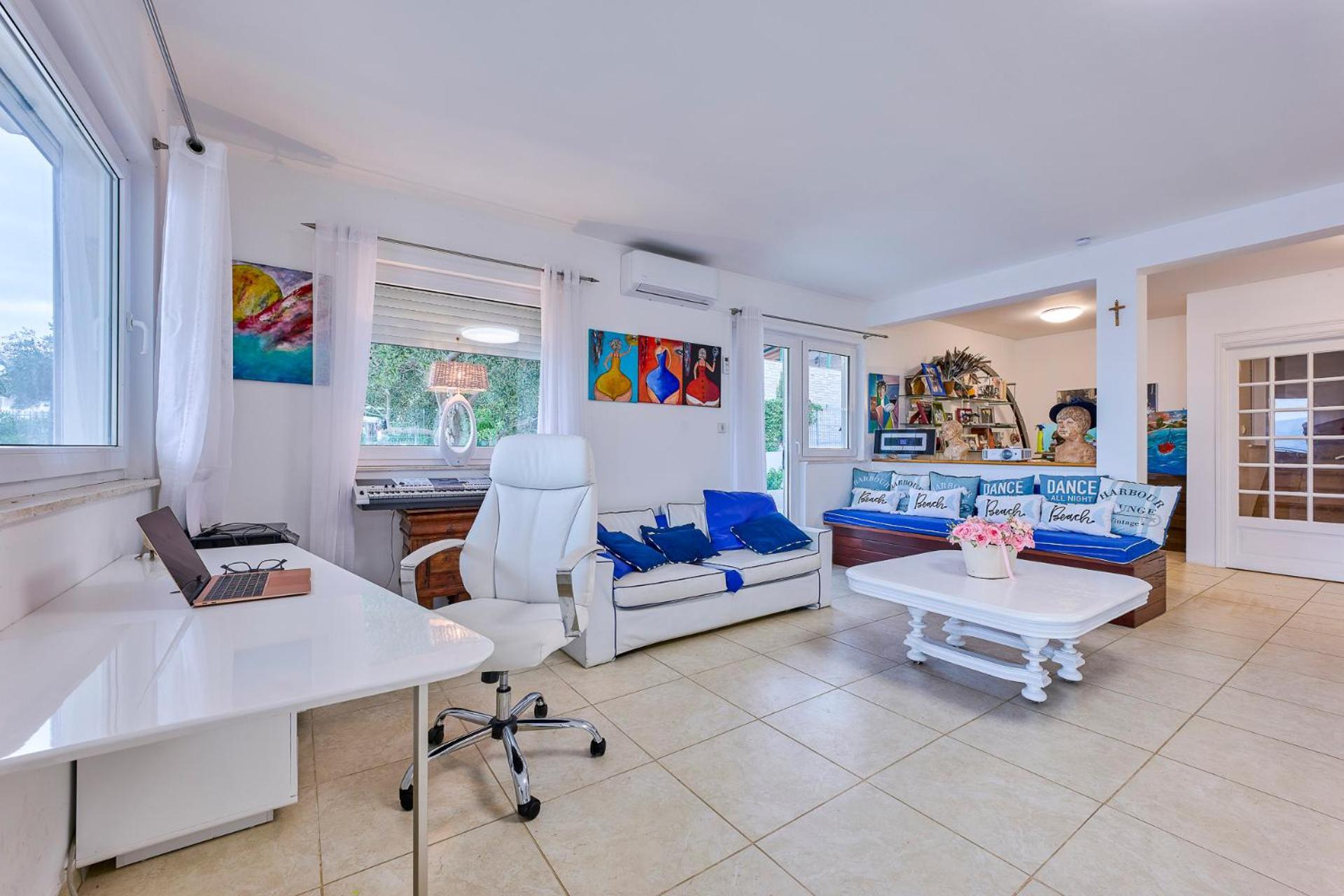 Villa Unique Sur La Plage Pour Des Vacances Inoubliables En Famille Ou Entre Amis Pour 10 Personnes Slatine Exterior foto
