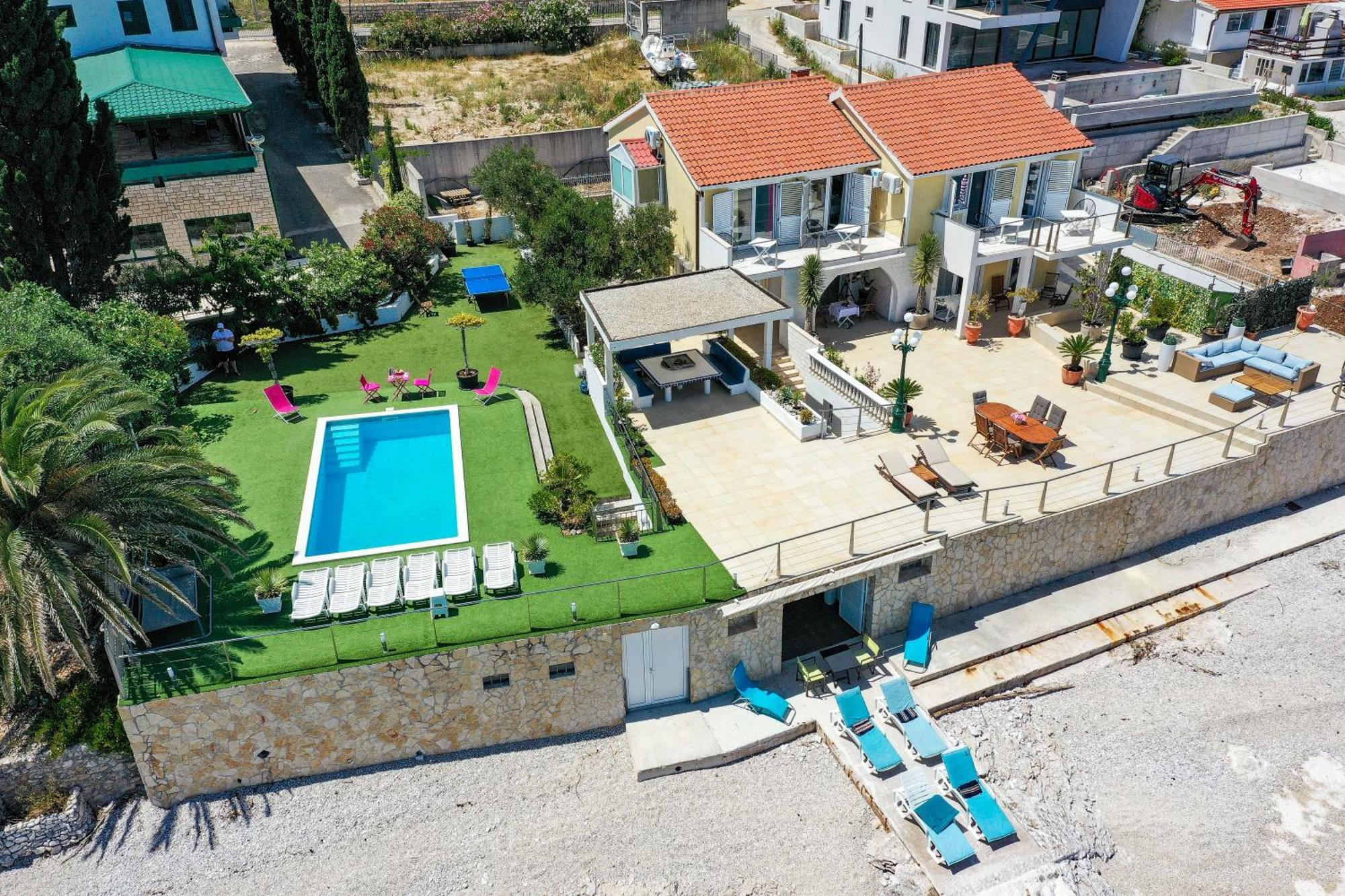 Villa Unique Sur La Plage Pour Des Vacances Inoubliables En Famille Ou Entre Amis Pour 10 Personnes Slatine Exterior foto